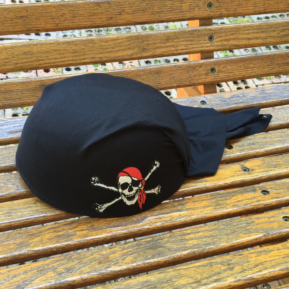 Pirates black cap with scarf skull and crossbones logo costume hat one size